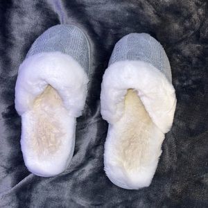 fuzzy slippers